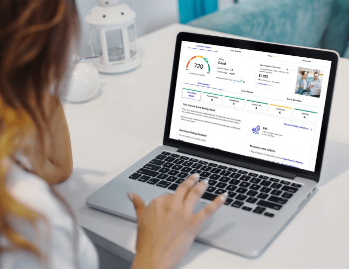 Credit_Score_Image_Block